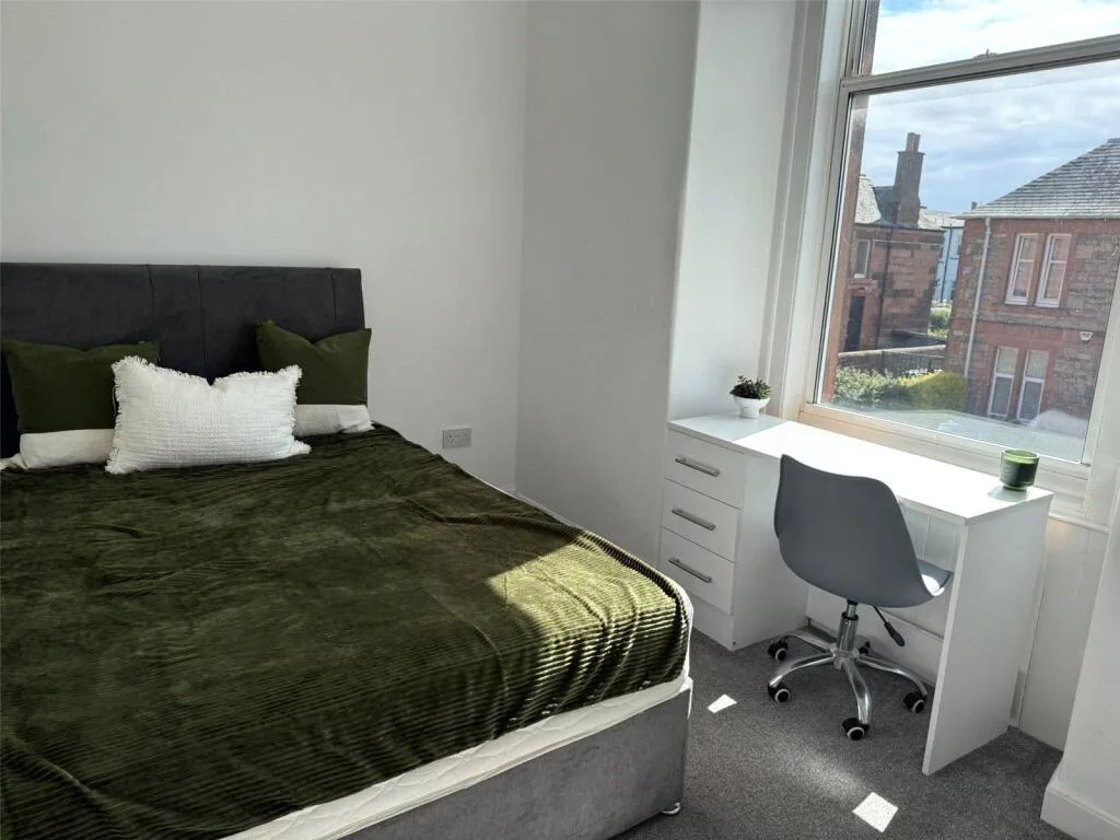 4 bedroom apartment for rent