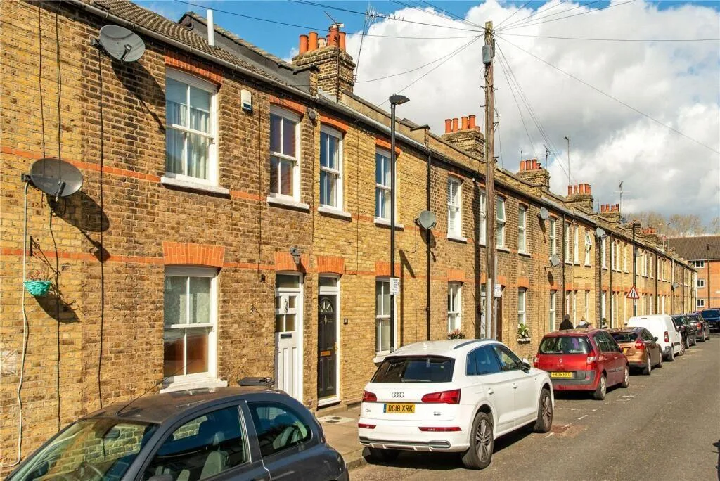 2 bedroom terraced house for rent