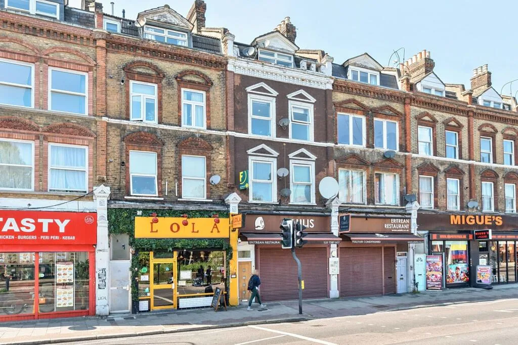 3 bedroom flat for rent