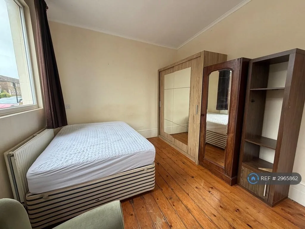 4 bedroom terraced house for rent