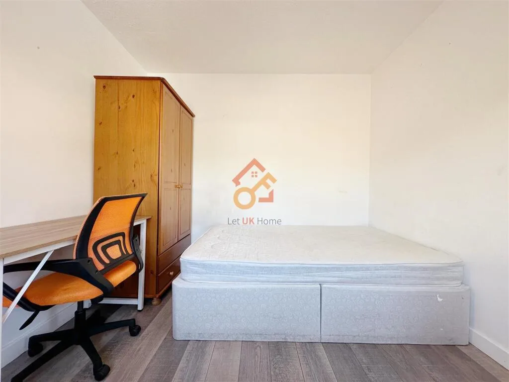 4 bedroom house for rent