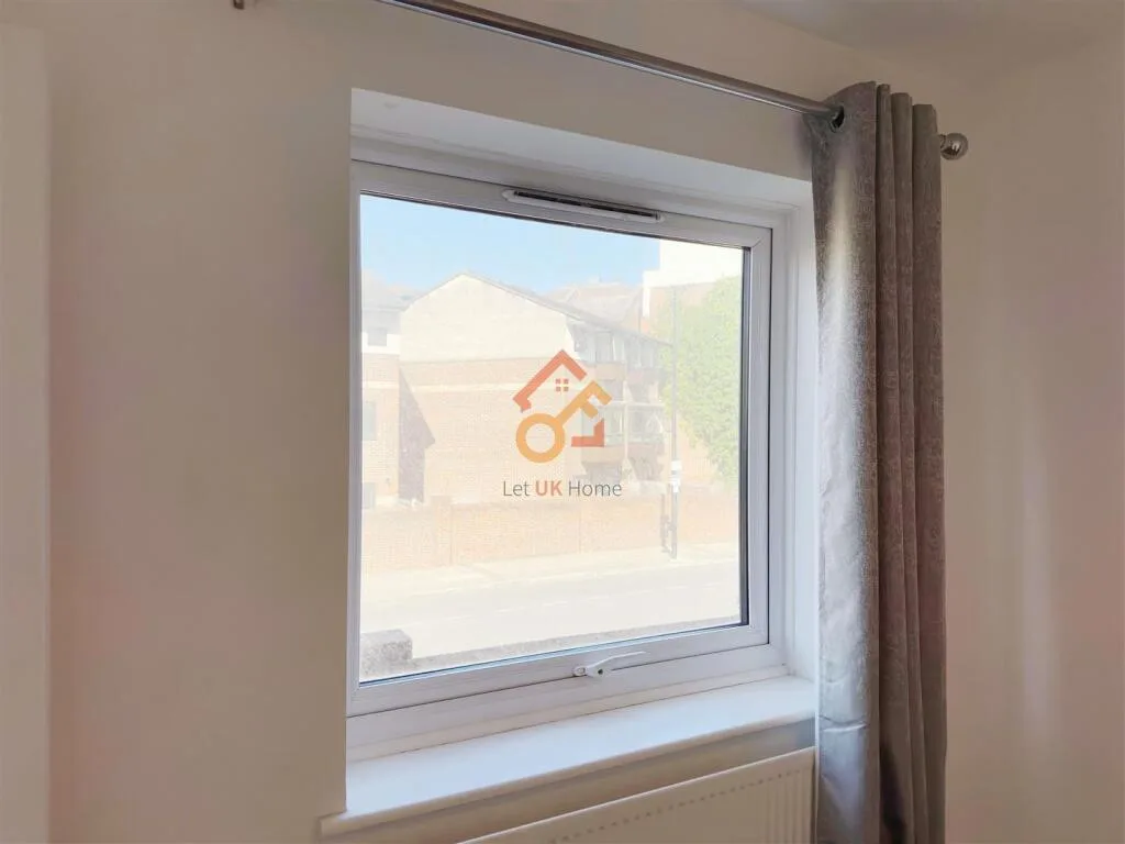 4 bedroom house for rent