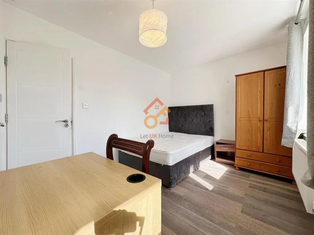4 bedroom house for rent