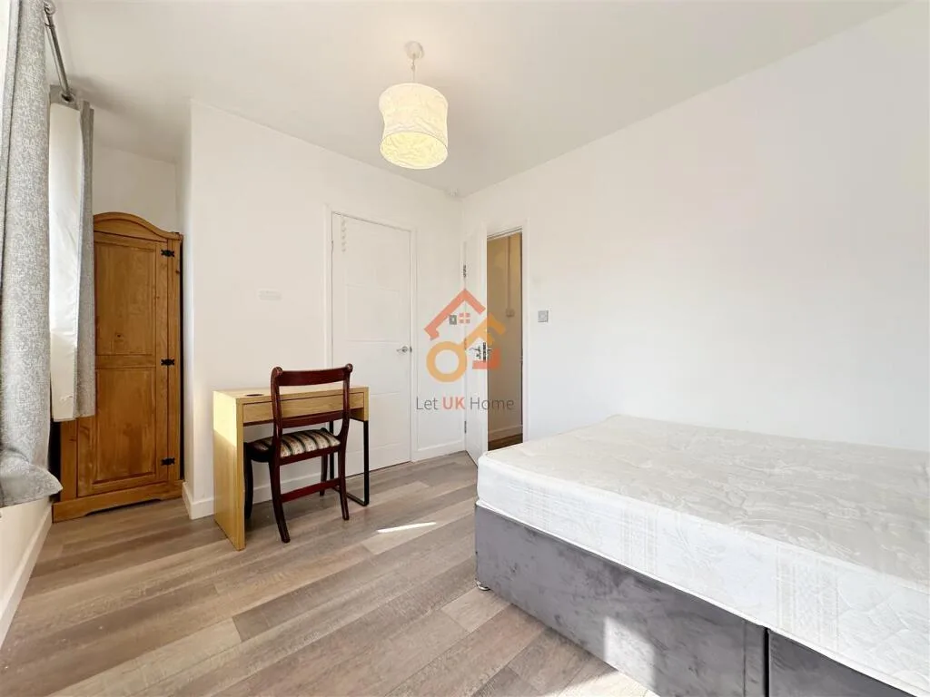 4 bedroom house for rent