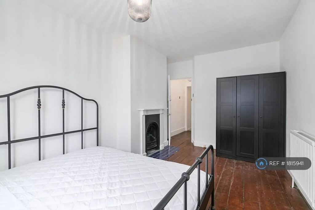 4 bedroom terraced house for rent