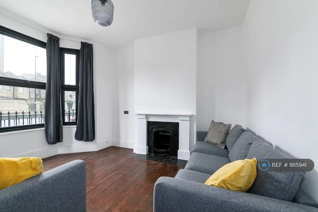 4 bedroom terraced house for rent
