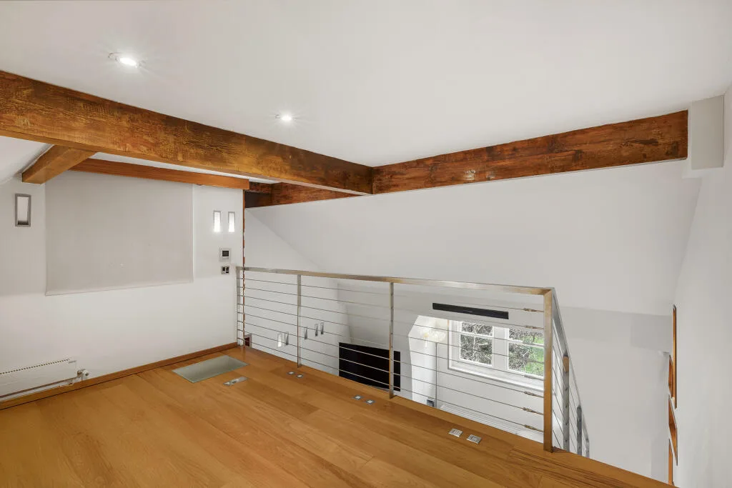 4 bedroom duplex for rent