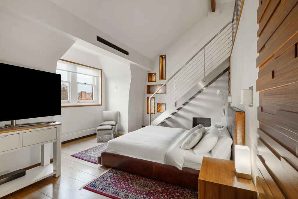 4 bedroom duplex for rent