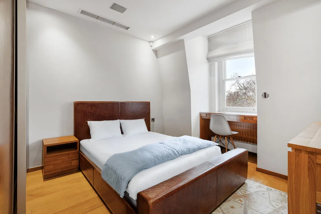 4 bedroom duplex for rent
