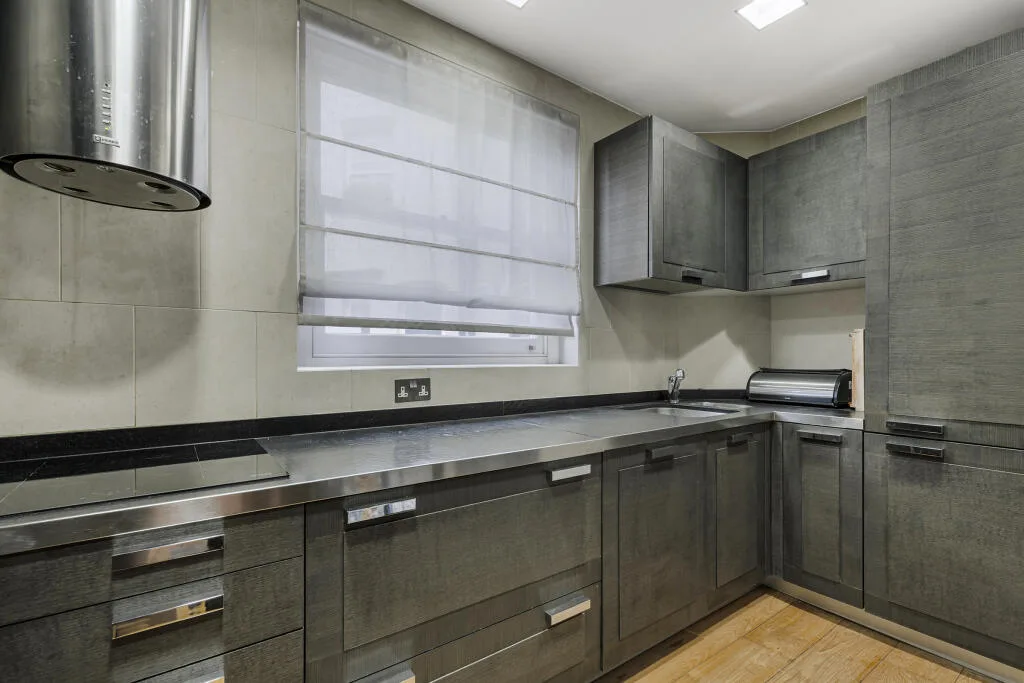 4 bedroom duplex for rent