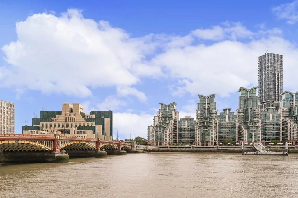 3 bedroom flat for rent