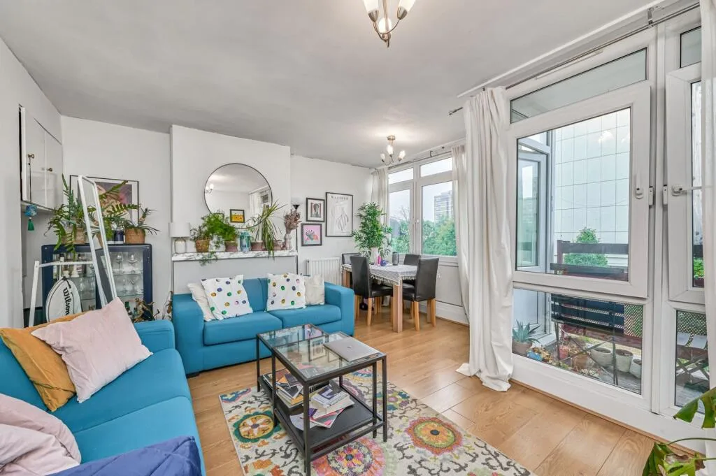 2 bedroom flat for rent