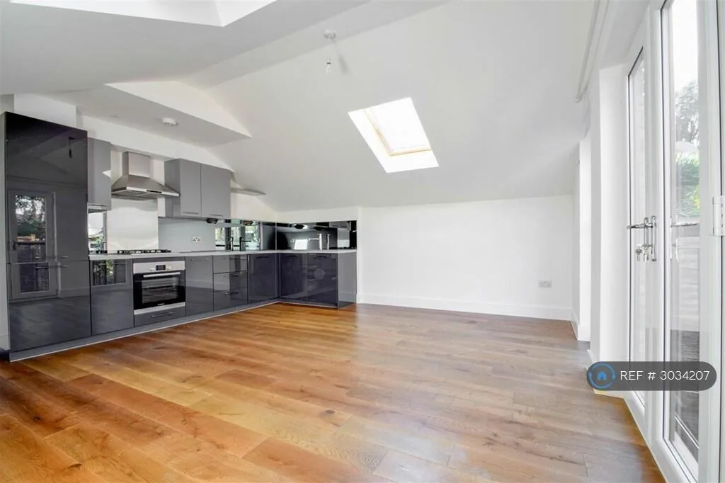 2 bedroom flat for rent