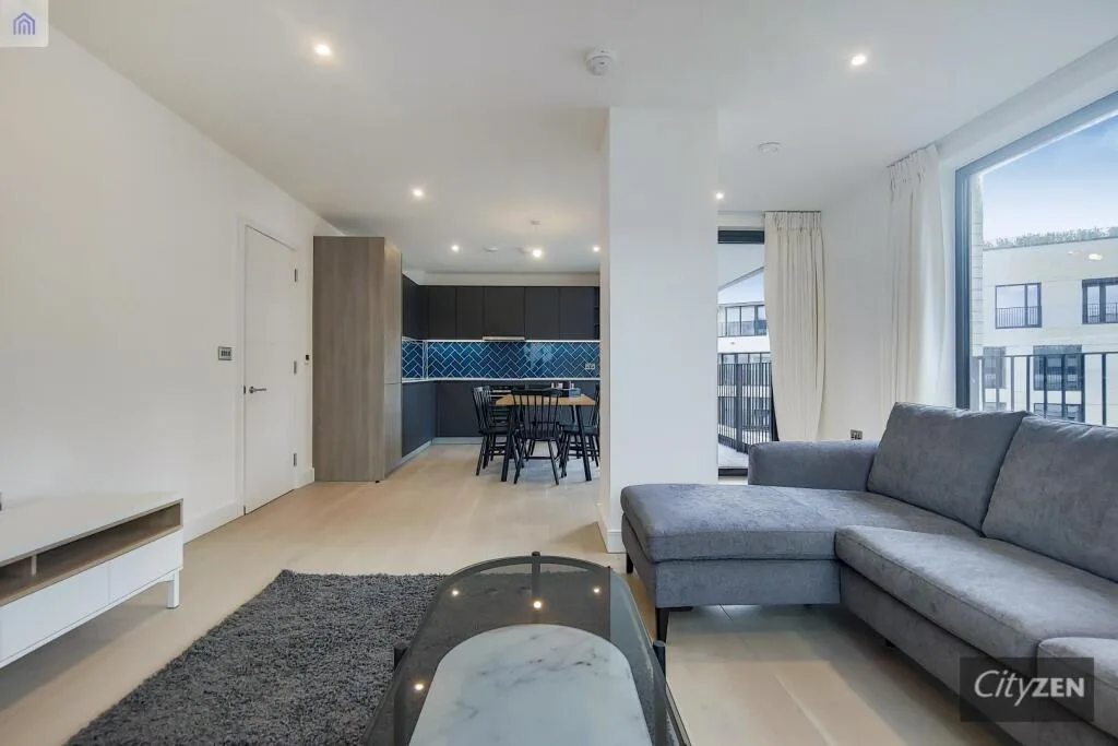 3 bedroom flat for rent