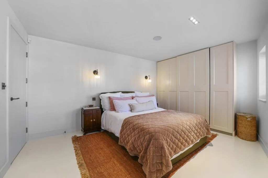 2 bedroom duplex for rent