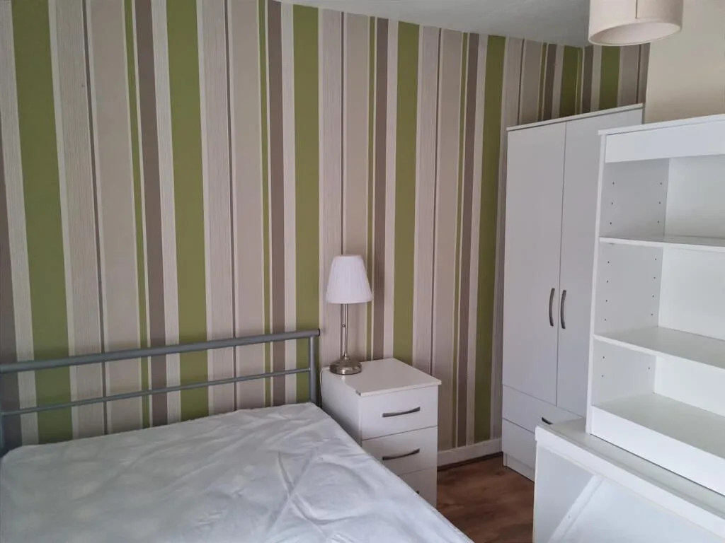 4 bedroom terraced house for rent