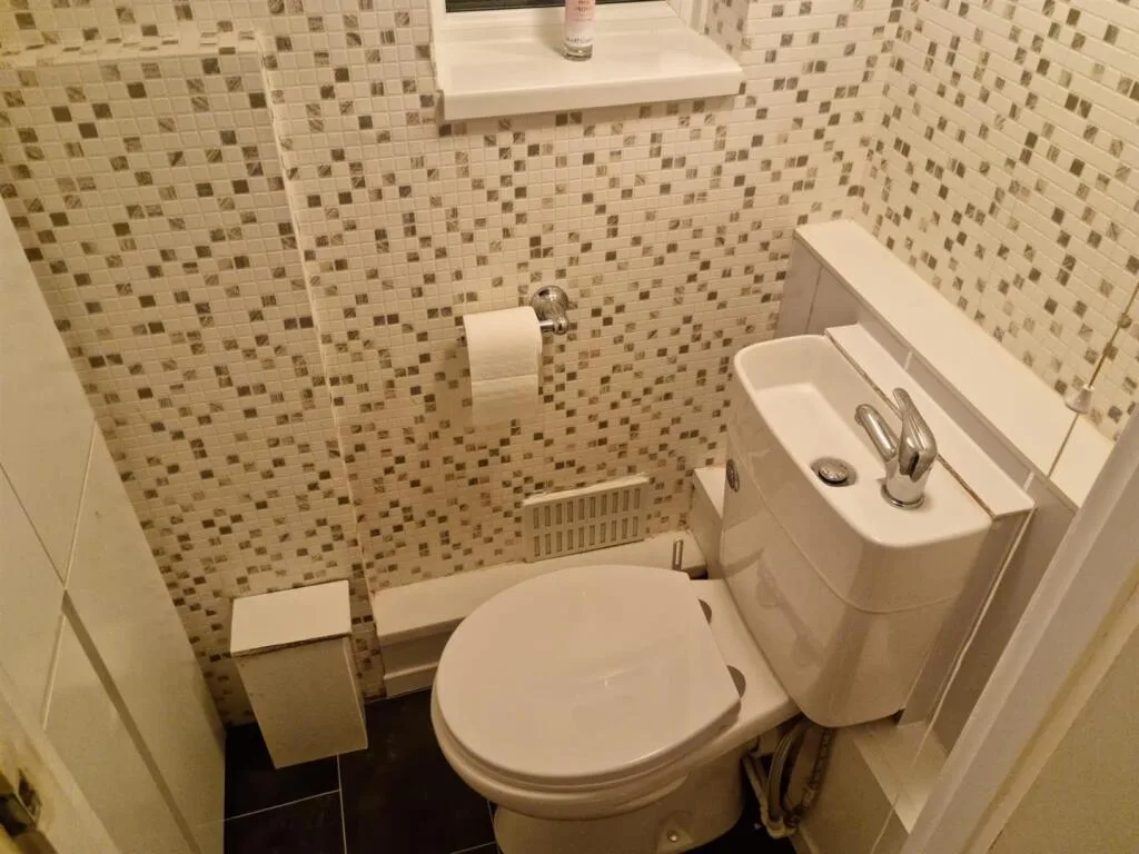 4 bedroom terraced house for rent