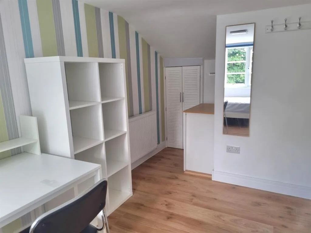 4 bedroom terraced house for rent