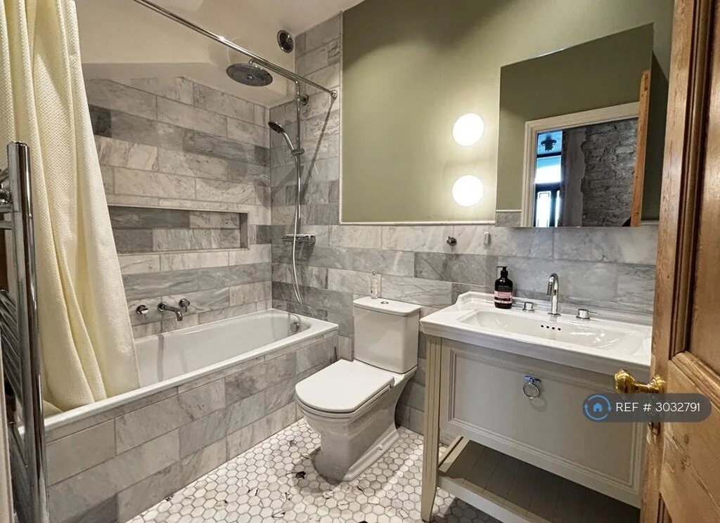 2 bedroom maisonette for rent