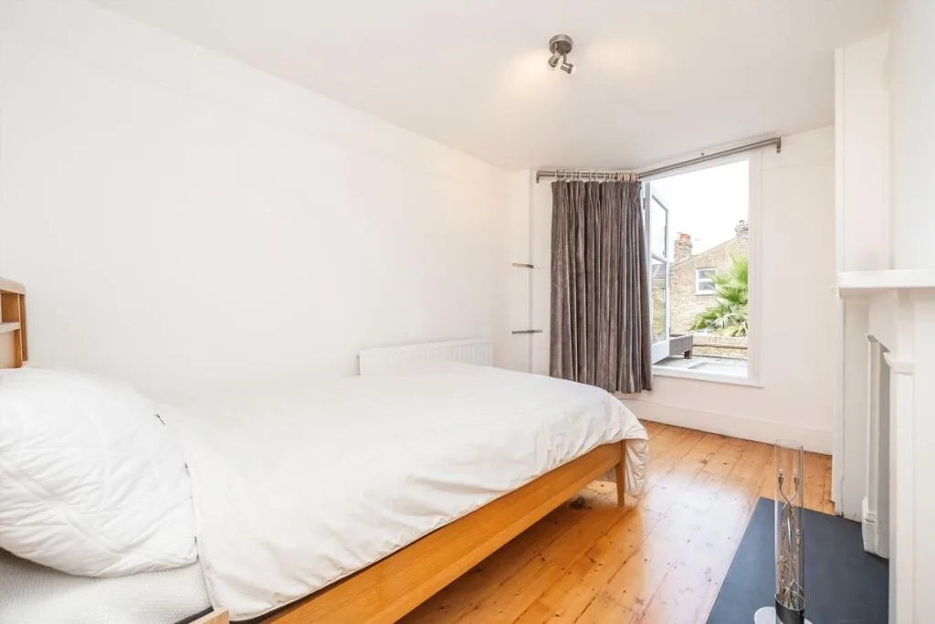 4 bedroom terraced house for rent