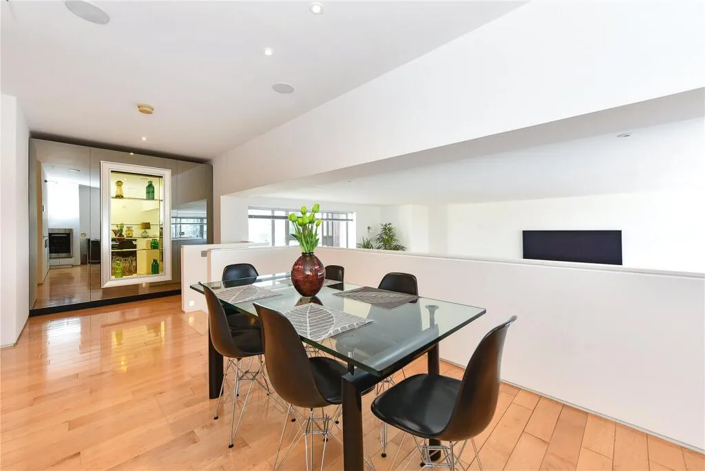 3 bedroom duplex for rent