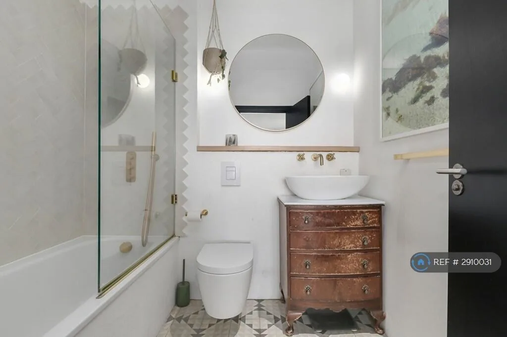 2 bedroom penthouse for rent