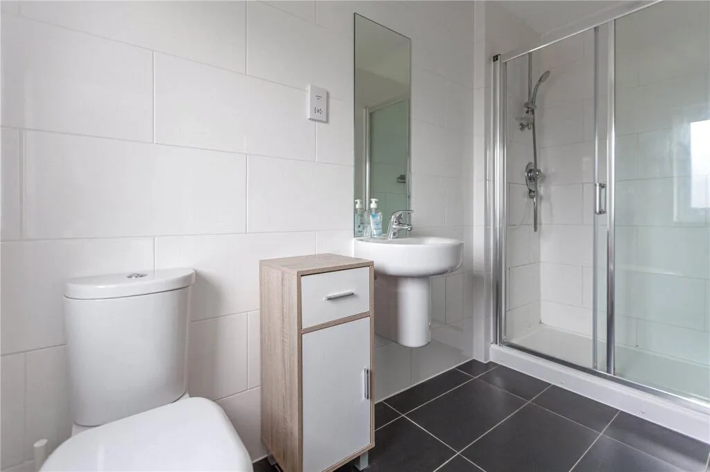 1 bedroom semi-detached house for rent