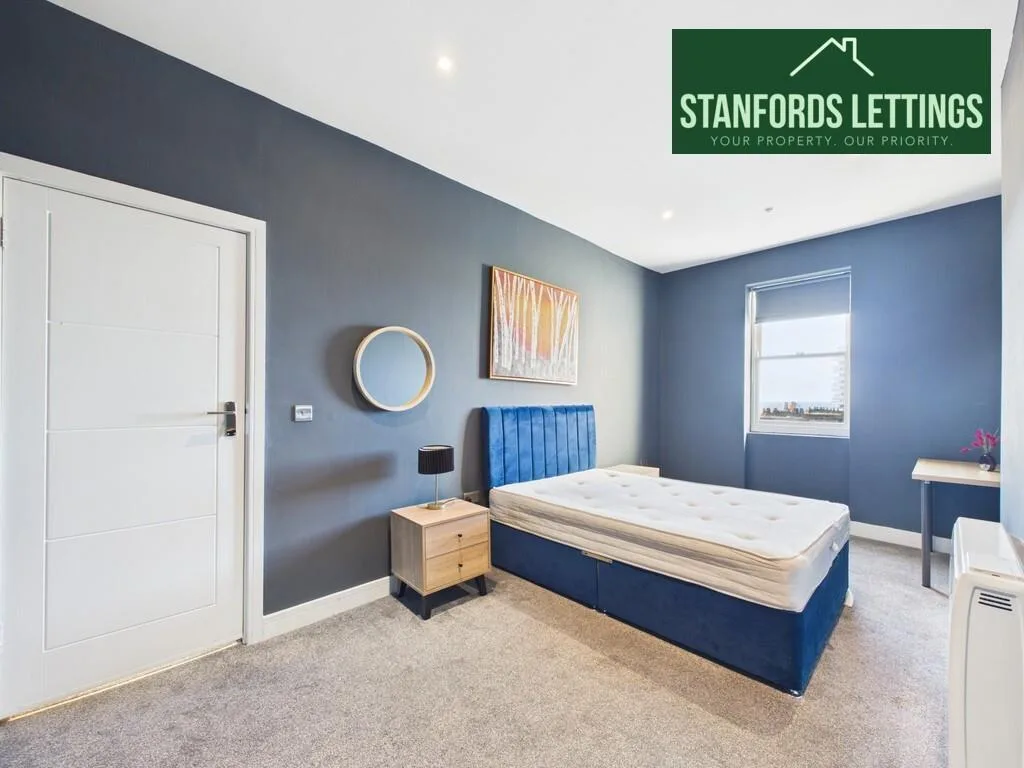 2 bedroom maisonette for rent