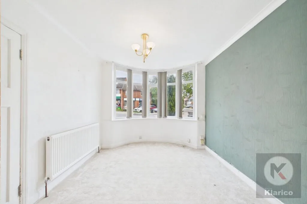 3 bedroom semi-detached house for rent