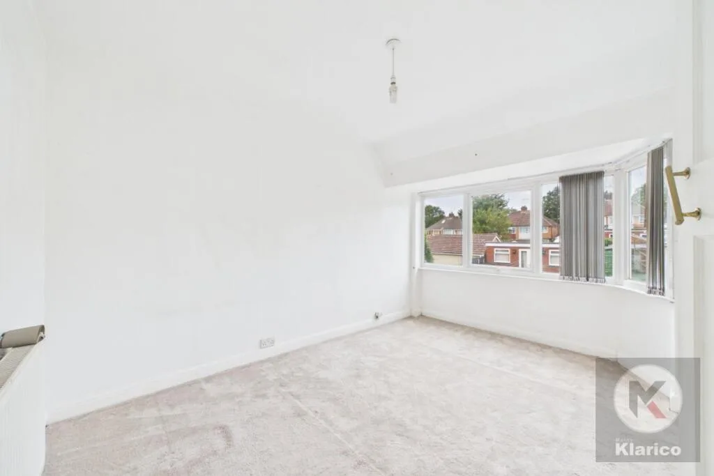 3 bedroom semi-detached house for rent