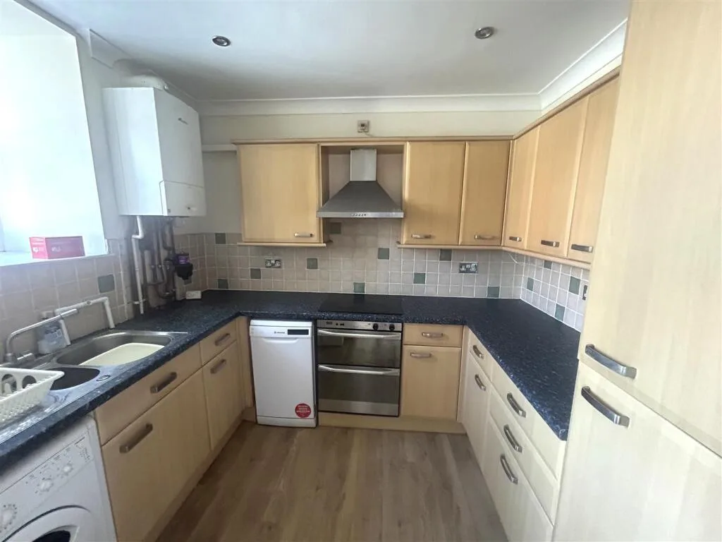 2 bedroom apartment for rent