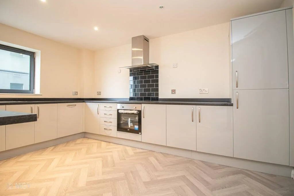 3 bedroom apartment for rent