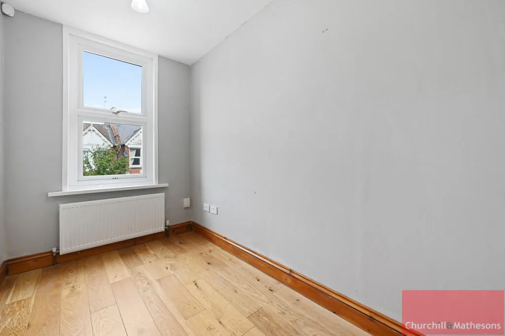 3 bedroom maisonette for rent