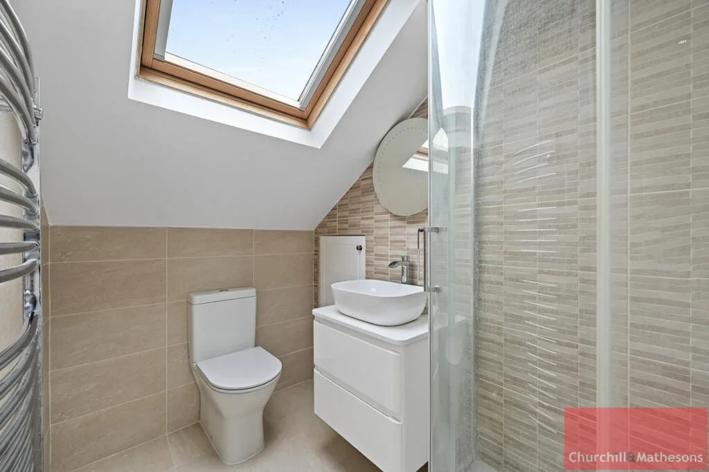 3 bedroom maisonette for rent