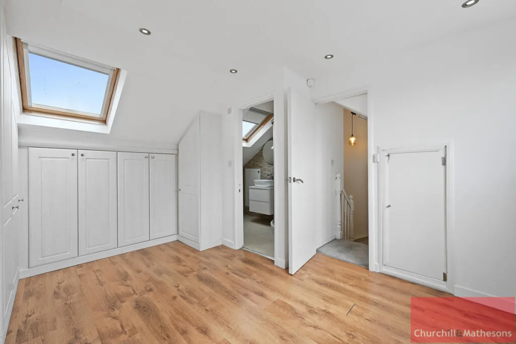 3 bedroom maisonette for rent