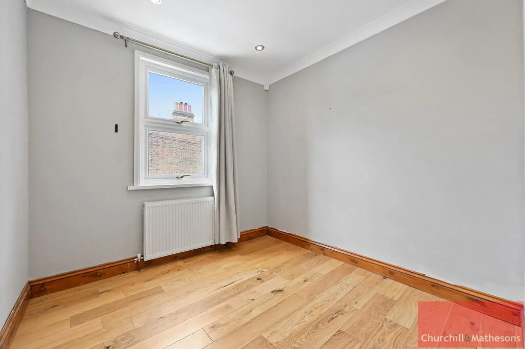 3 bedroom maisonette for rent
