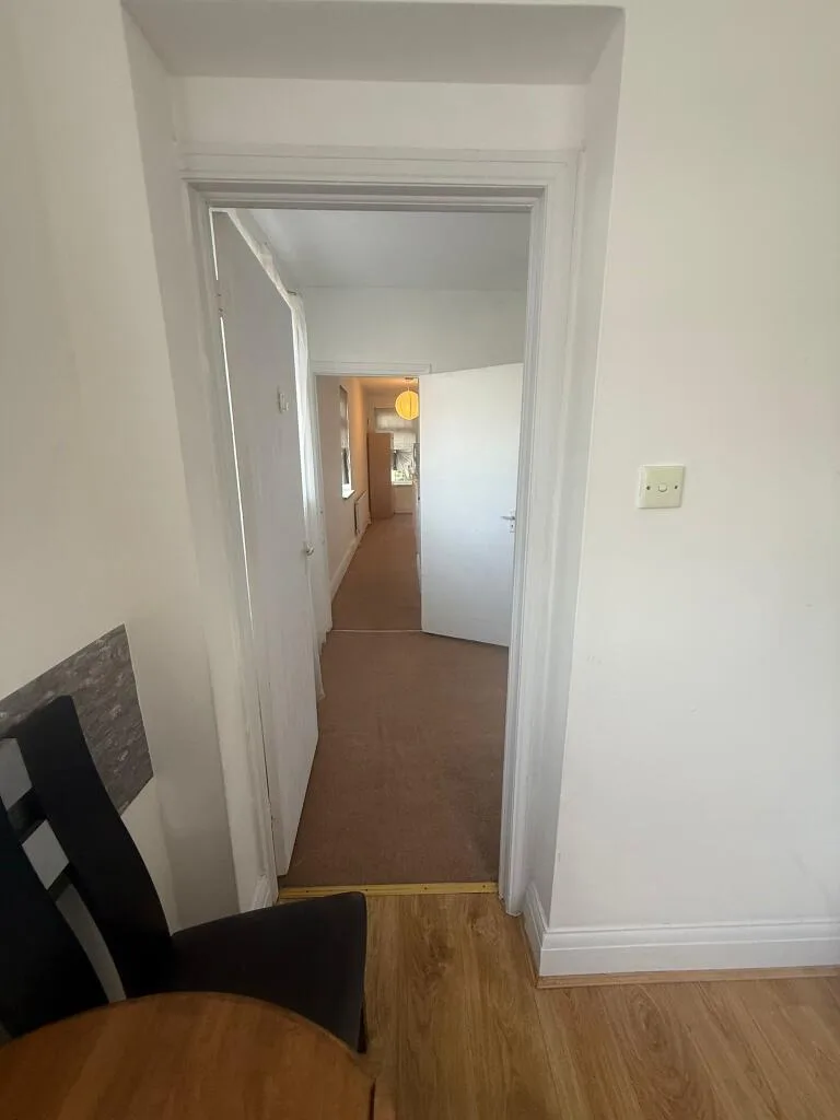 1 bedroom maisonette for rent