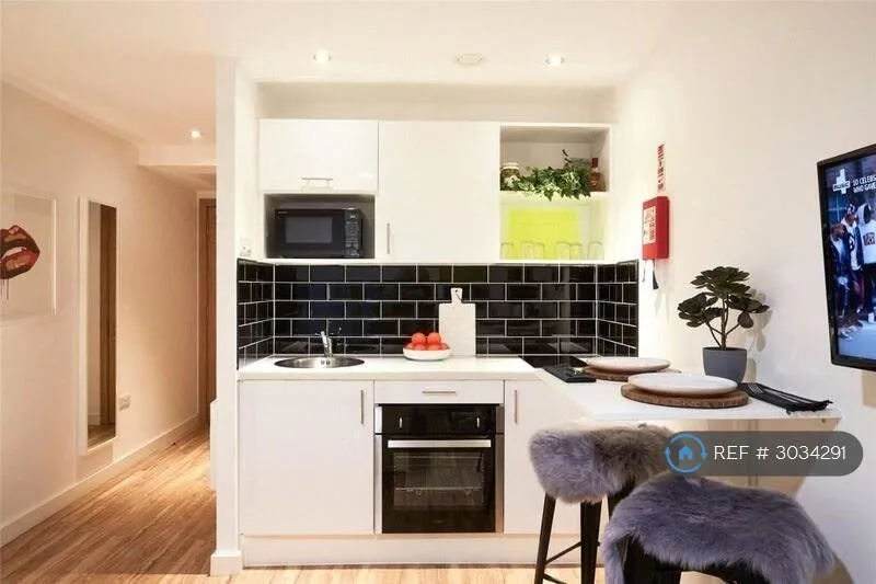 1 bedroom flat for rent