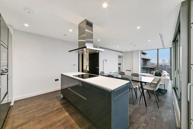 3 bedroom flat for rent