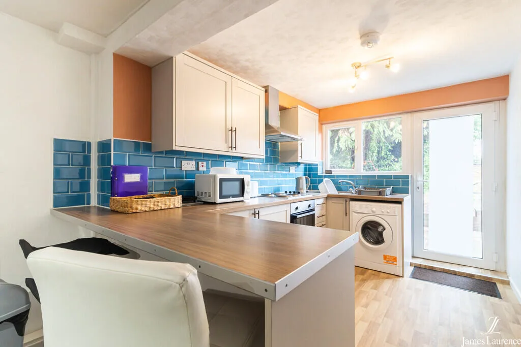 3 bedroom apartment for rent