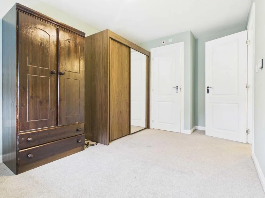 3 bedroom semi-detached house for rent