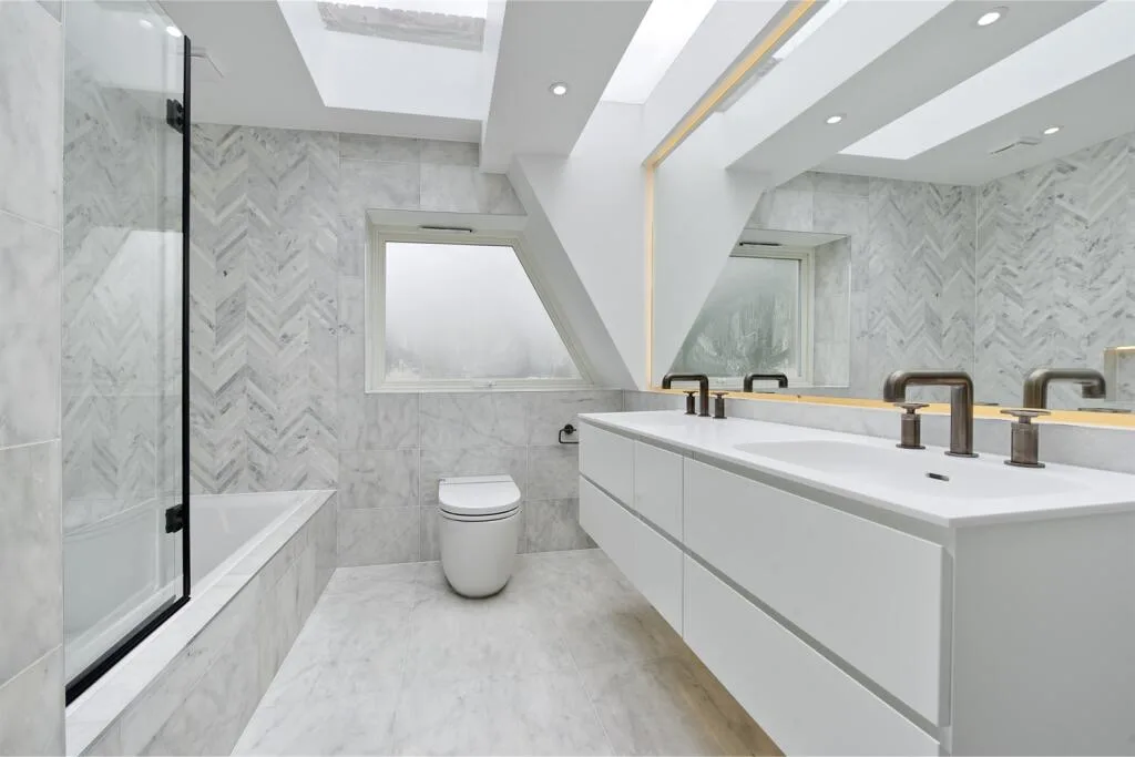 3 bedroom mews property for rent