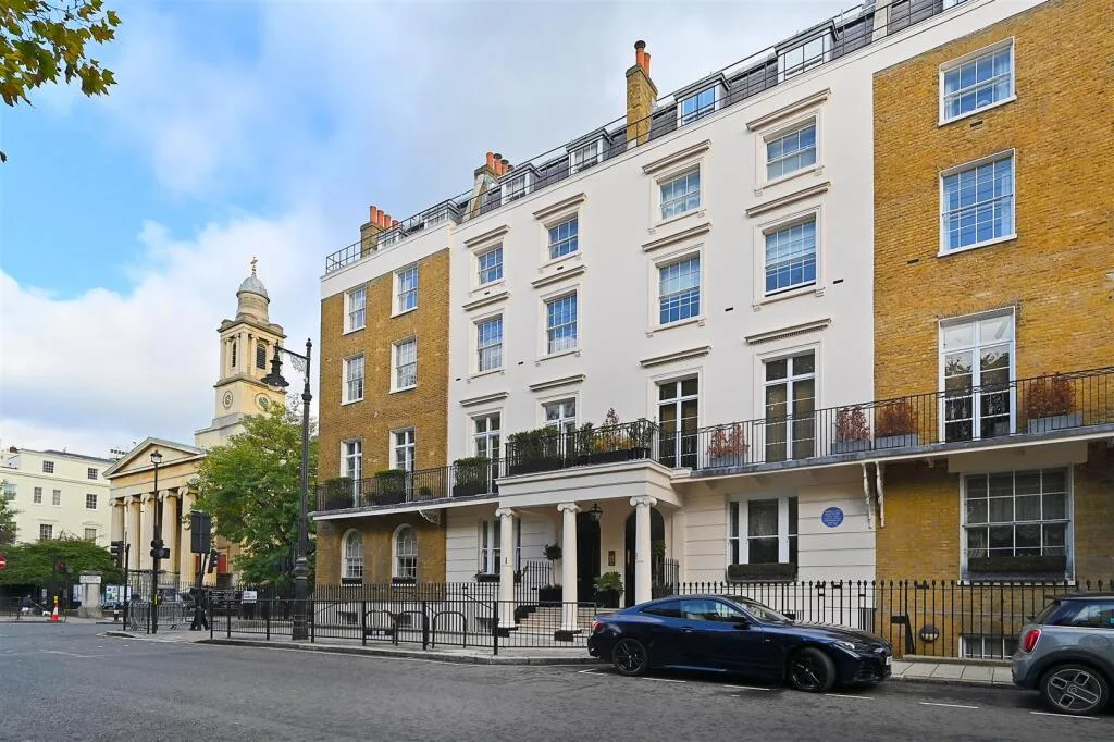 4 bedroom flat for rent