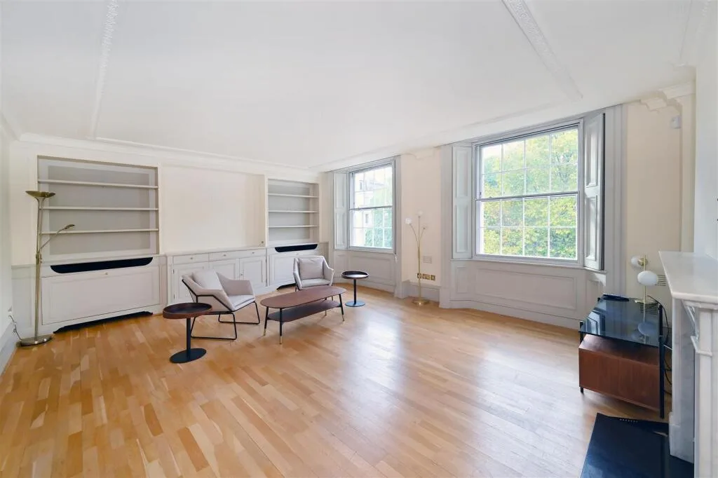 4 bedroom flat for rent