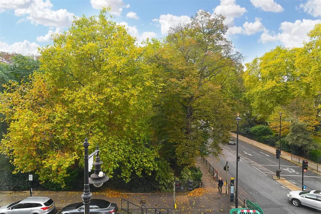 4 bedroom flat for rent