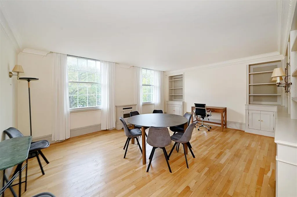 4 bedroom flat for rent