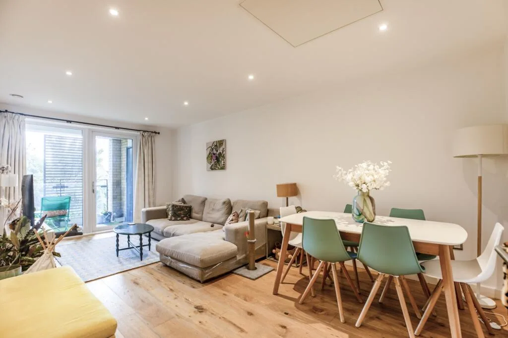 2 bedroom flat for rent