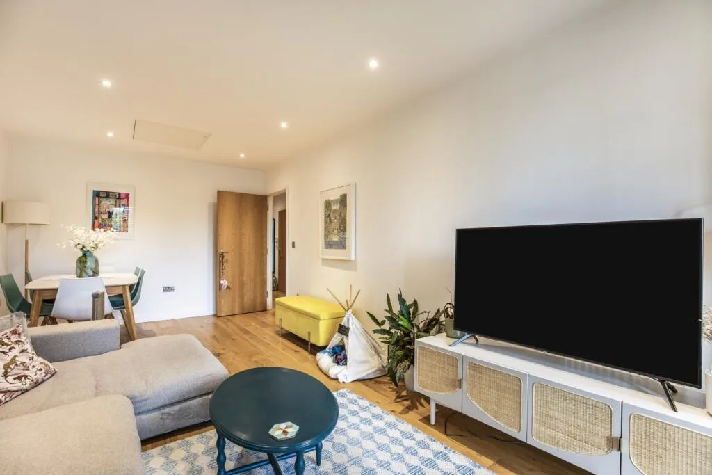2 bedroom flat for rent