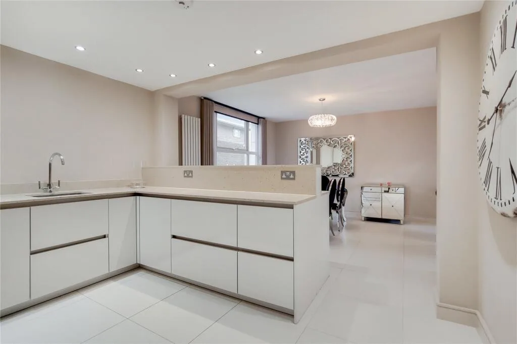 3 bedroom apartment for rent