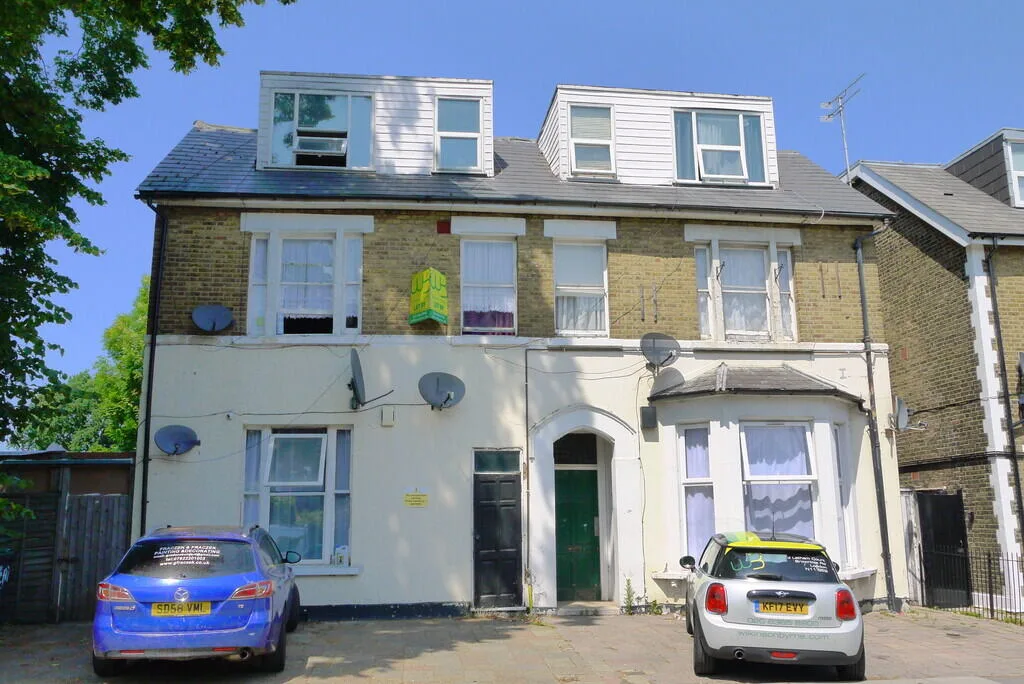 3 bedroom apartment for rent